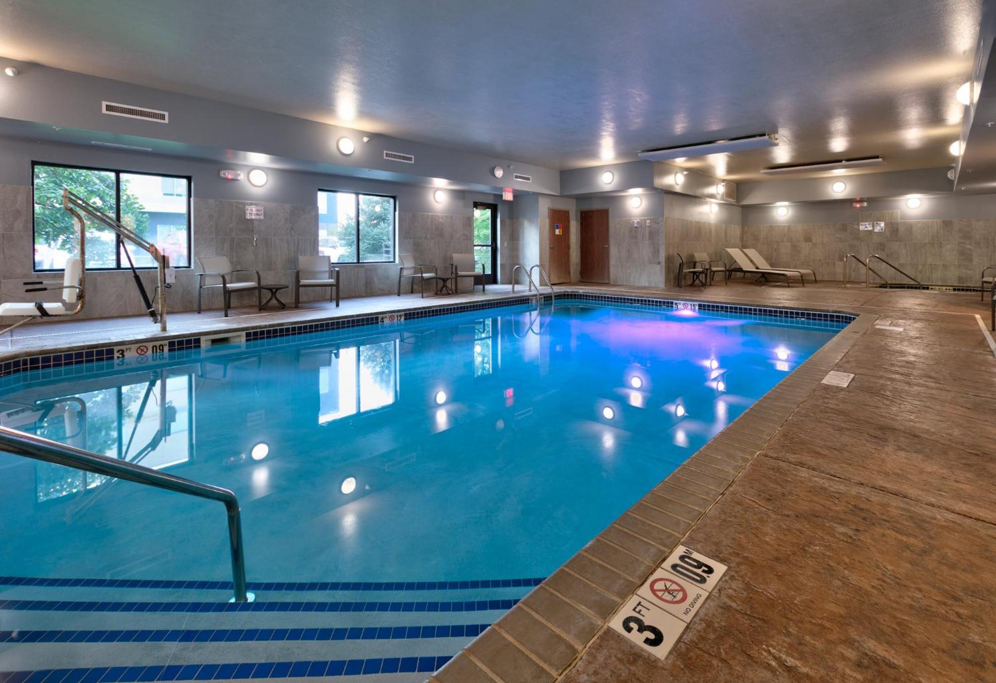Holiday Inn Express Hotel & Suites Shakopee By Ihg Esterno foto