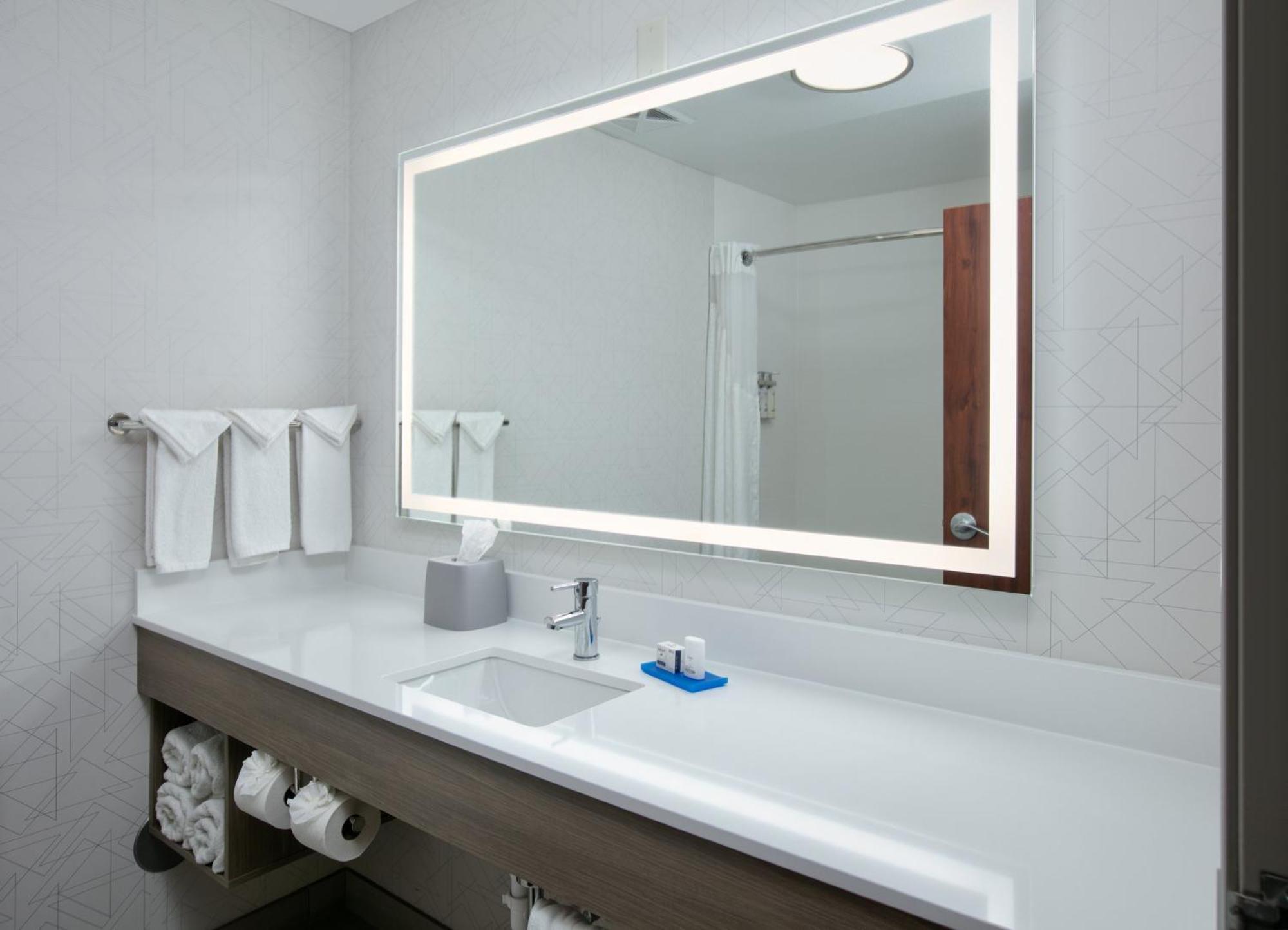 Holiday Inn Express Hotel & Suites Shakopee By Ihg Esterno foto