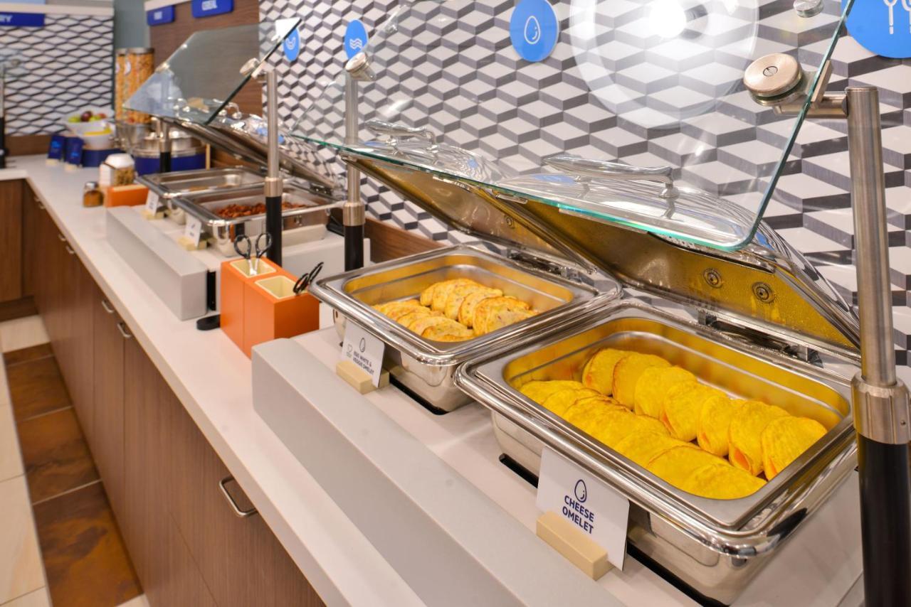 Holiday Inn Express Hotel & Suites Shakopee By Ihg Esterno foto